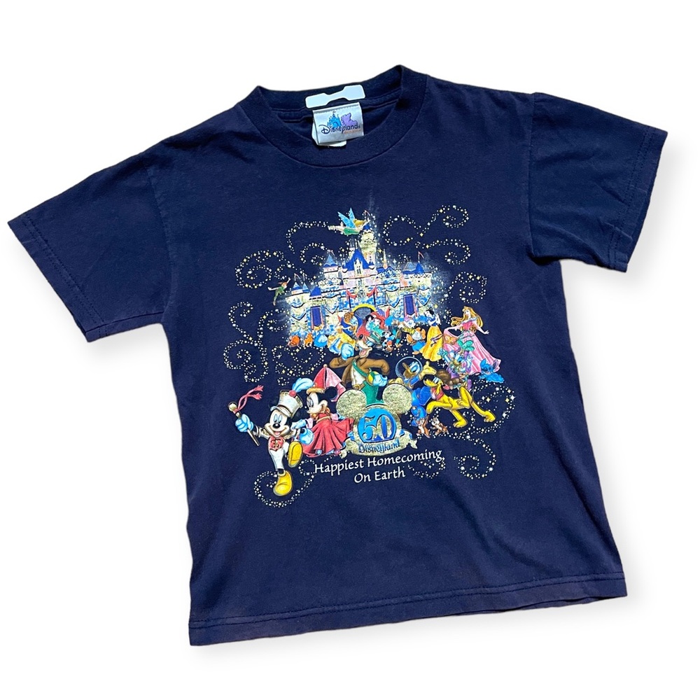 Disneyland Resort 2005 youth s T-shirt. (5-7yeas old) see measurements in photo.